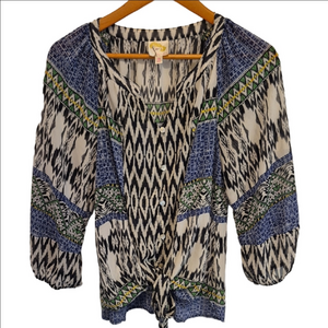 Fig and Flower Sheer Blue and White Tie Front 3/4 Sleeve Blouse Button Front